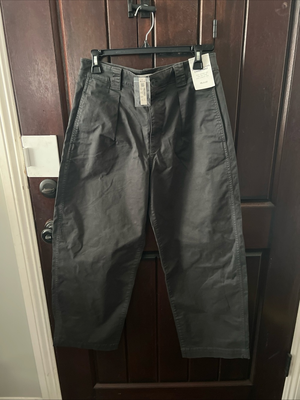 Madewell the barrel leg chino pant comfort stretch In pepper - Picture 2 of 6